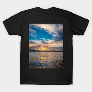 SUNSETS AND SUNRISES T-Shirt